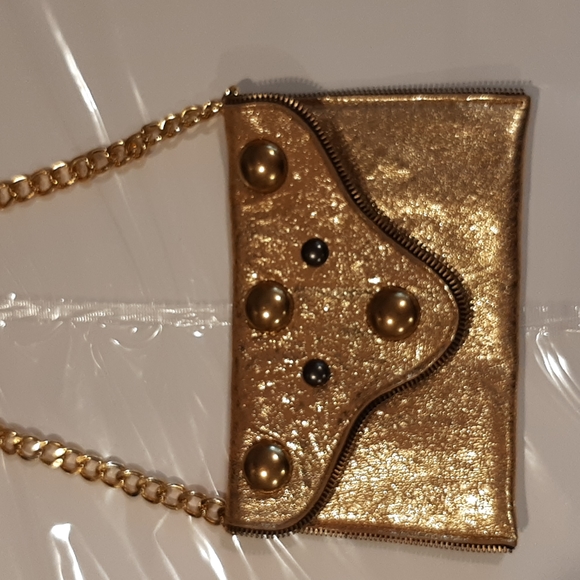 J.J Winters Women's Gold Metallic Leather Crossbody Handbag Like New - Picture 2 of 12